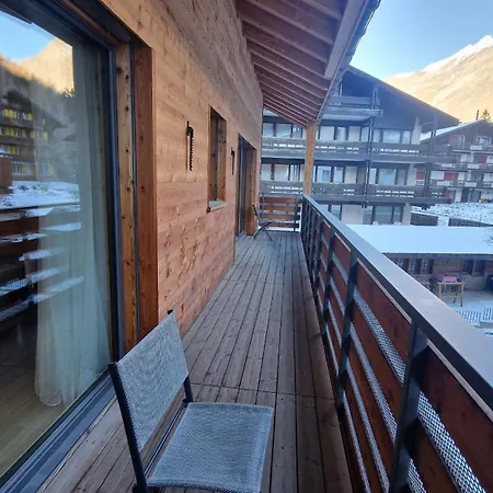 Derby Lägenhet Saas Fee